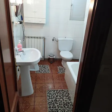 公寓 Apartamento Oviedo Centrico 4 Personas
